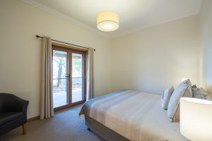 FlindersBushRetreats020817-9602