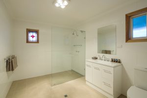 FlindersBushRetreats020817-9613